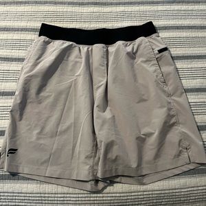 Fabletics Shorts Large